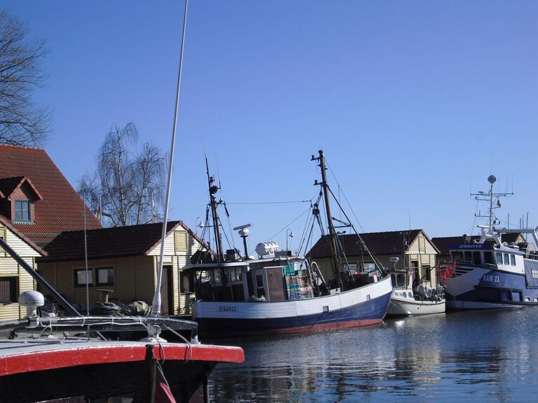 Buchung von Nostalgie Ferienhaus vor UsedomHafen Freest